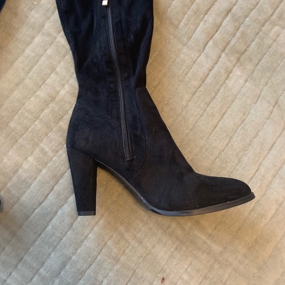 Sorcha Over-the-Knee Boot - Picture 3 of 4